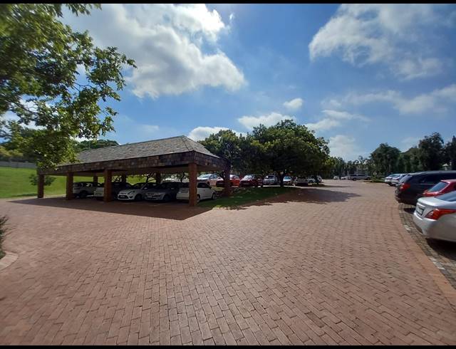 712M² OFFICE TO LET IN BRYANSTON